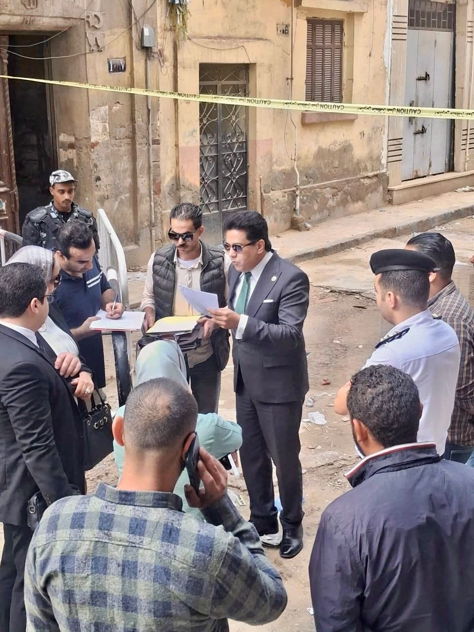 النيابة الإدارية تفحص واقعة ميل عقار أمبروزو المكون من 14 طابق بالإسكندرية (7)