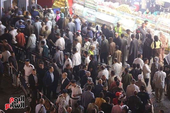 زفة فى مولد السيد البدوي (4) زفة فى مولد السيد البدوي (4)
