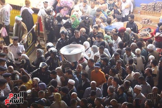 زفة فى مولد السيد البدوي (5) زفة فى مولد السيد البدوي (5)