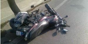 مصرع طبيب أسنان وإصابة شاب آخر فى حادث موتوسيكل بقنا :اليوم السابع