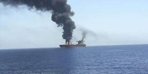 الحرس الثوري الإيراني: اشتعال النار في ناقلتي نفط إثر اصطدامهما بألغام جنوب مضيق هرمز