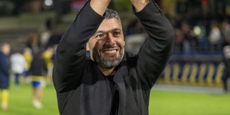 عصام الشرعي يفوز بجائزة أفضل مدرب في البرو ليغ لشهر شتنبر