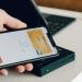 هيئة المنافسة البريطانية تقترح إلزام أبل بفتح تقنية NFC أمام شركات الدفع