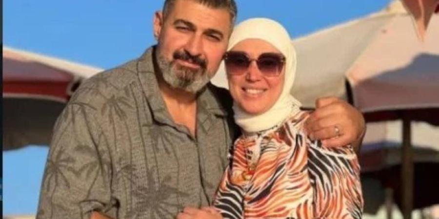 إجازة صيفية في الإسكندرية.. ياسر جلال يشارك جمهوره لحظات مميزة برفقة زوجته