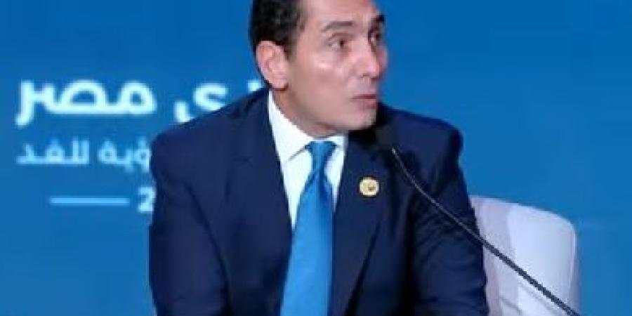«ليسوا أبطالًا».. وزير الرياضة يعلق على هروب بعض اللاعبين ومحاولات تجنيسهم