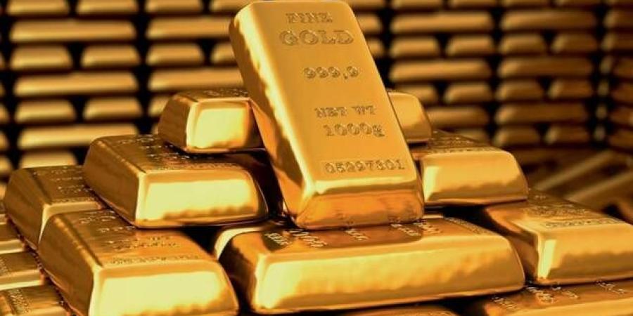 الذهب يتراجع مع تصاعد مخاوف التضخم وترقب قرار الفائدة الأمريكية