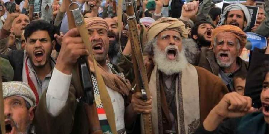 صحيفة سعودية تتحدث عن جرس إنذار أخير أمام اليمنيين جميعًا