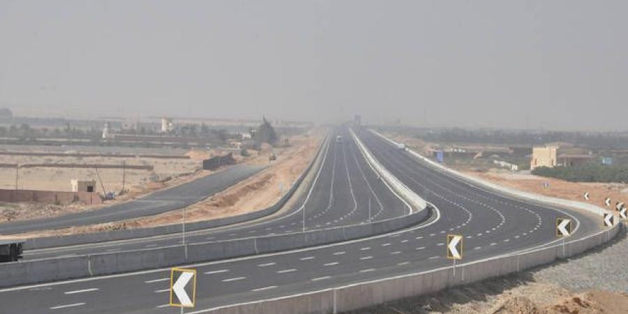 وزير النقل: محور الضبعة نموذج متكامل للعوائد الاقتصادية والاجتماعية والبيئية