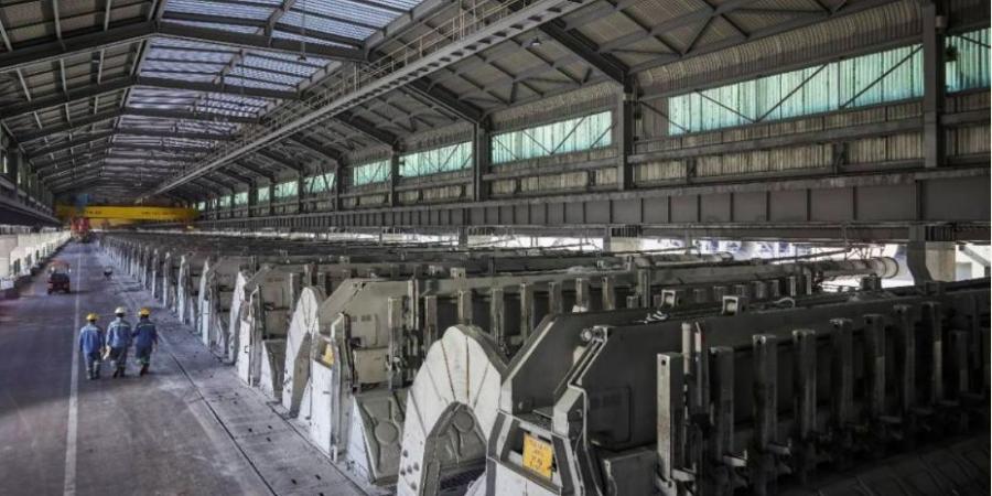 «الإمارات للألمنيوم» تستعيد 50% من خلايا الصهر في «الطويلة»