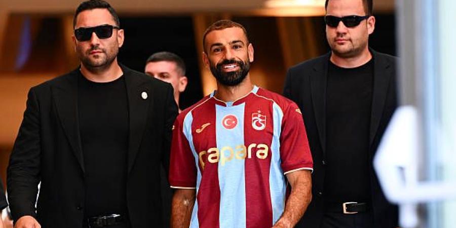 40 مليون دولار.. محمد صلاح ضمن قائمة اللاعبين الأعلى دخلًا في العالم