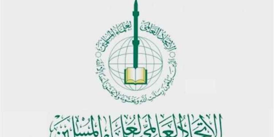 علماء المسلمين يدعم مبادرة الأزهر ويحث على حوار يمني شامل واستعادة الدولة