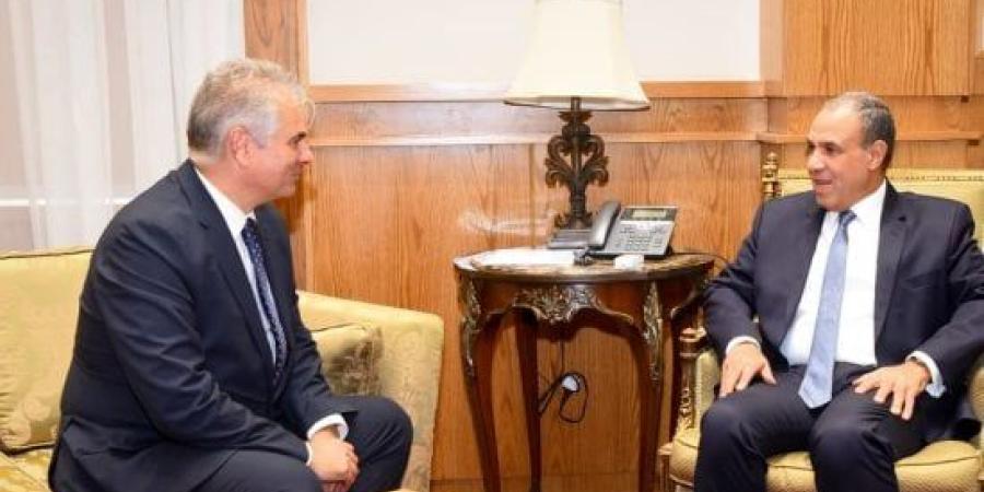 وزير الخارجية يلتقي أمين عام الاتحاد من أجل المتوسط بالإنابة :اليوم السابع