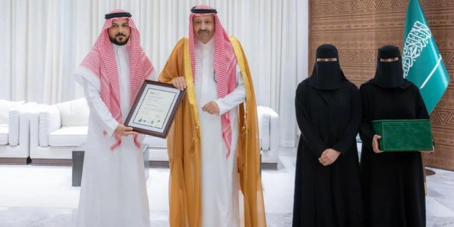 أمير منطقة الباحة يشيد بحصول الإمارة على شهادة الآيزو في إدارة أمن المعلومات