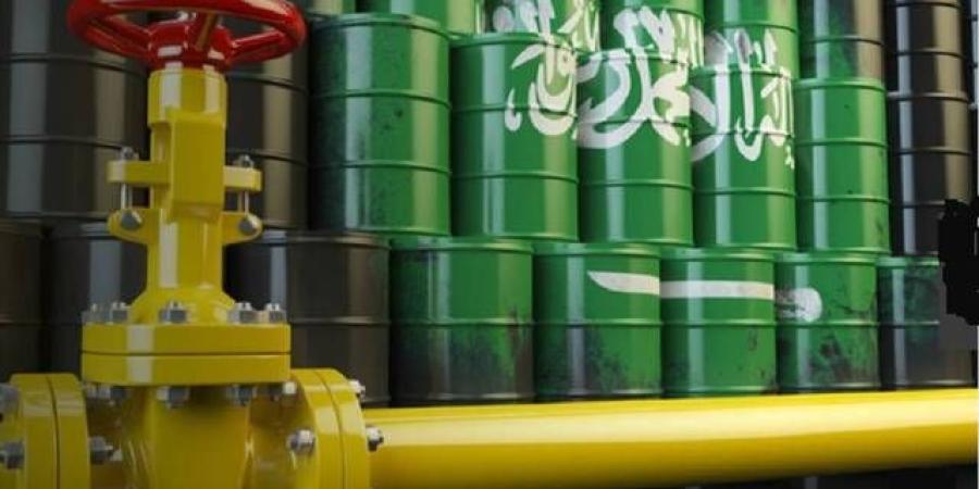 خبير: ارتفاع النفط يدعم الإيرادات السعودية وضغوط عالمية محتملة