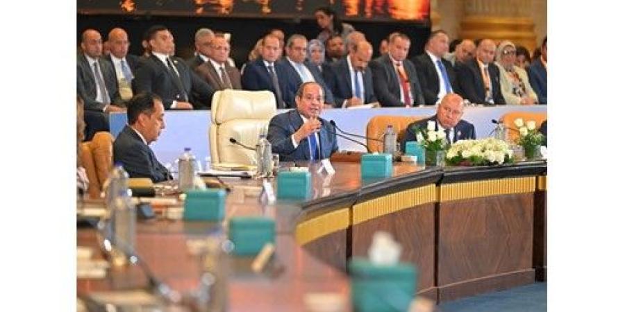 السيسي: الجهد العسكري المصري للدفاع عن أراضي السعودية ولا يشمل الهجوم على اليمن