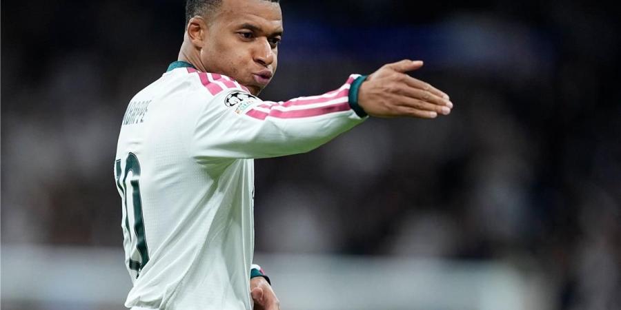 مبابي أول لاعب يسجل أكثر من 25 هدفًا مع ناديين في دوري الأبطال
