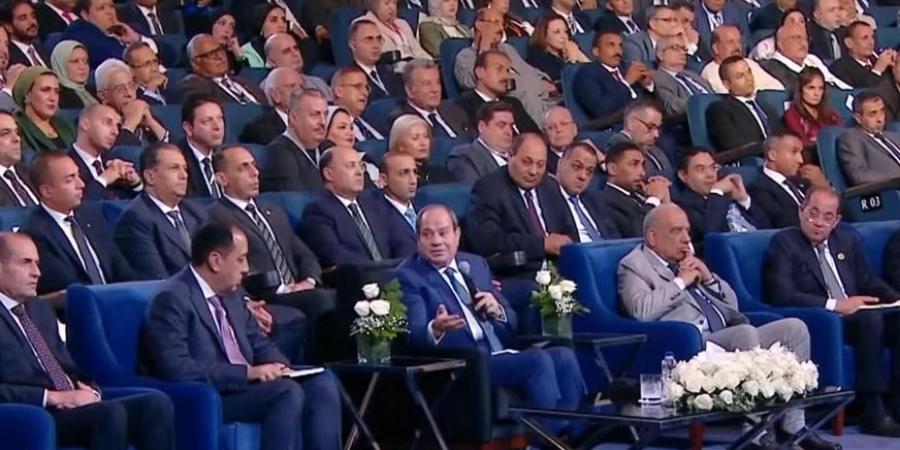 الرئيس السيسي: مستعدون لزراعة 10 ملايين فدان إذا توفرت مياه تكفي لذلك