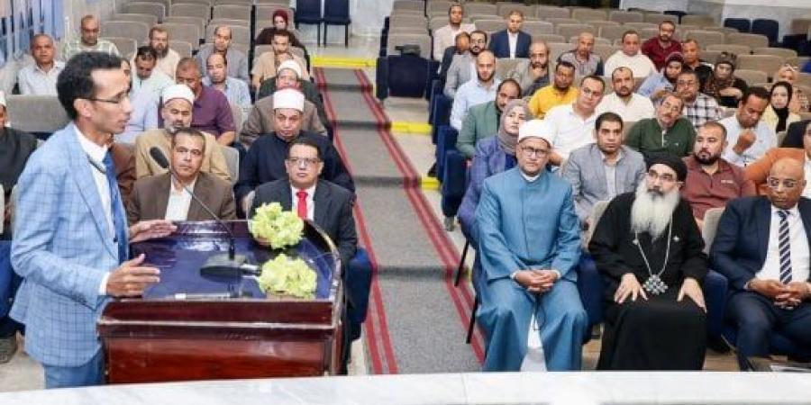 مدير أوقاف سوهاج يدعو الخطباء للإعلان عن حملة التطعيم ضد الحصبة بالمساجد :اليوم السابع