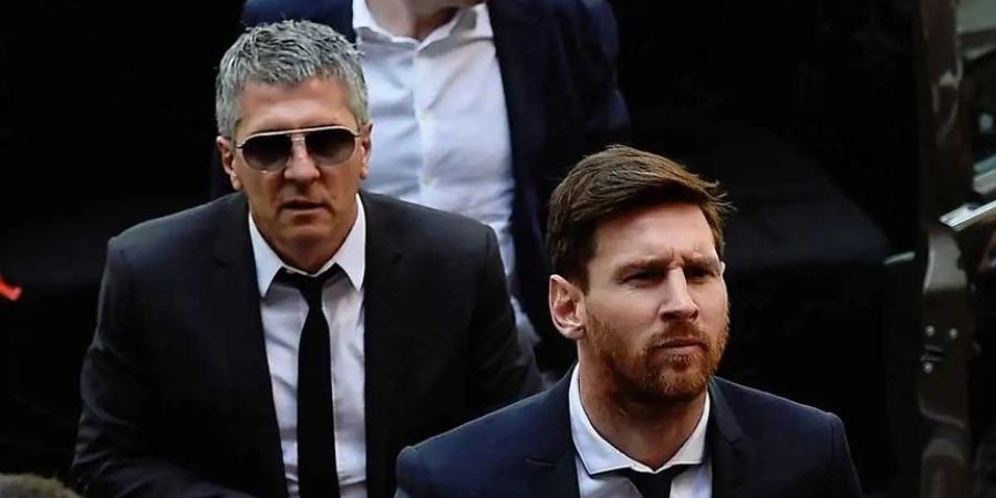 ميسي يكشف نصيحة والده الراحل ويشيد ببرشلونة كنادي حياته