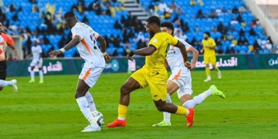 بالجزاء.. الحزم يجبر الفيحاء على التعادل بهدفين لمثلهما