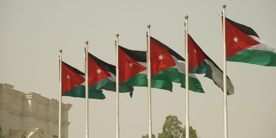 الأمن العام الأردني: 6 قتلى و28 مصاباً حصيلة إطلاق النار على جنازة داخل كنيسة في الكرك