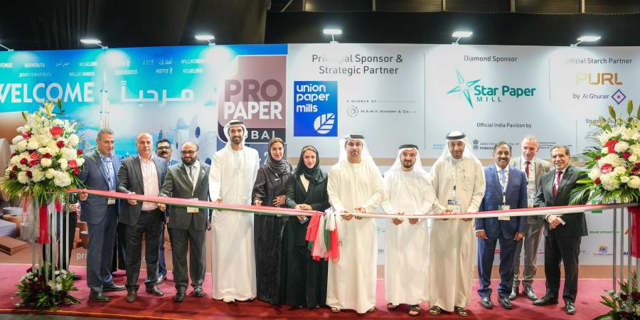 قطاع الورق في الإمارات يعيد توجيه استراتيجياته لمواجهة تحديات التوريد