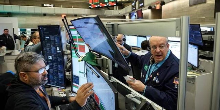 تراجع الأسهم الأمريكية مع تصاعد مخاوف الحرب مع إيران