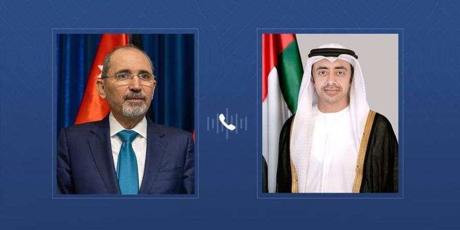 عبدالله بن زايد يدين في اتصال هاتفي مع نائب رئيس الوزراء الأردني حادثة إطلاق النار الإرهابية داخل كنيسة في الكرك