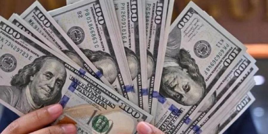 استقرار سعر الدولار عند 55.33 جنيه للبيع و55.23 للشراء في مصر اليوم