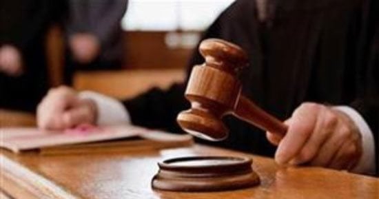 تجديد حبس 5 متهمين بينهم سيدة 15 يوما لاستدراجهم شابا وسرقته فى الهرم