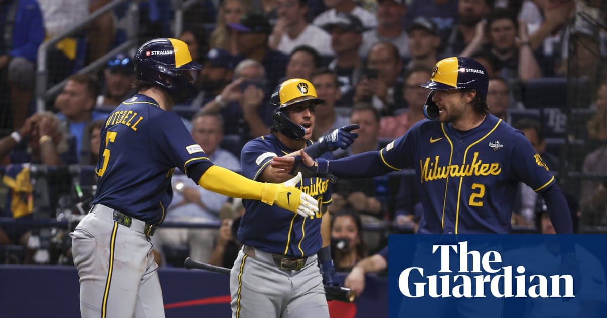 يقترب فريق Ruthless Brewers من اكتساح بطولة العالم بعد سحق Rays 10-1 في اللعبة 3