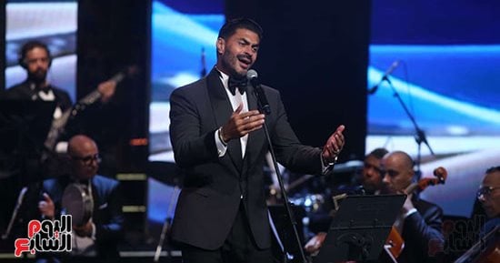 خالد سليم يتألق بأغانيه فى حفل مهرجان الموسيقى العربية ويرفع شعار كامل العدد.. صور